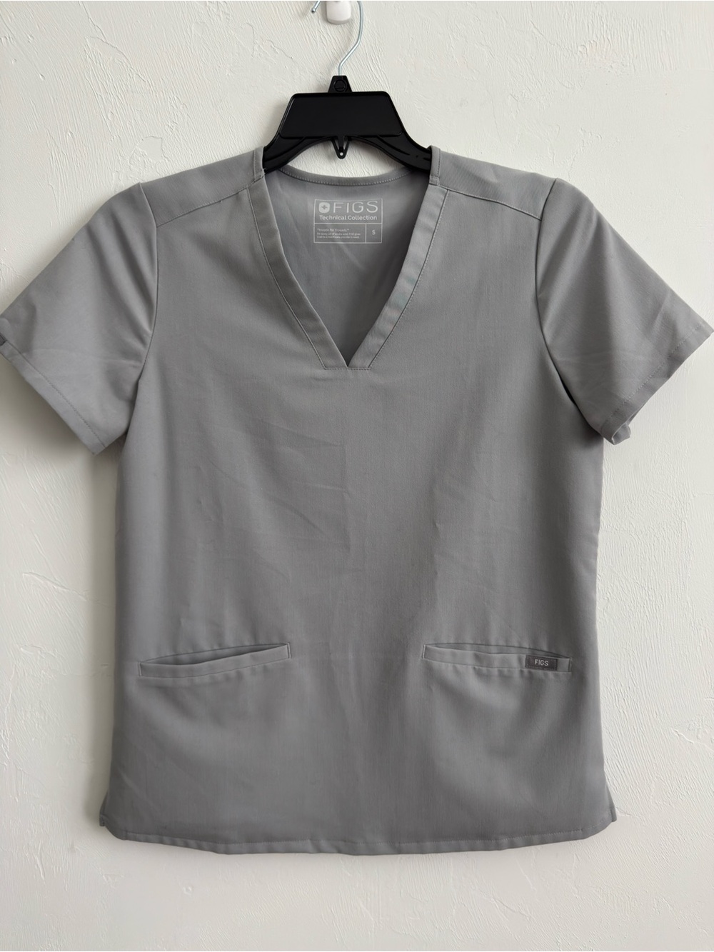 Figs Casma Scrub Top S Gray